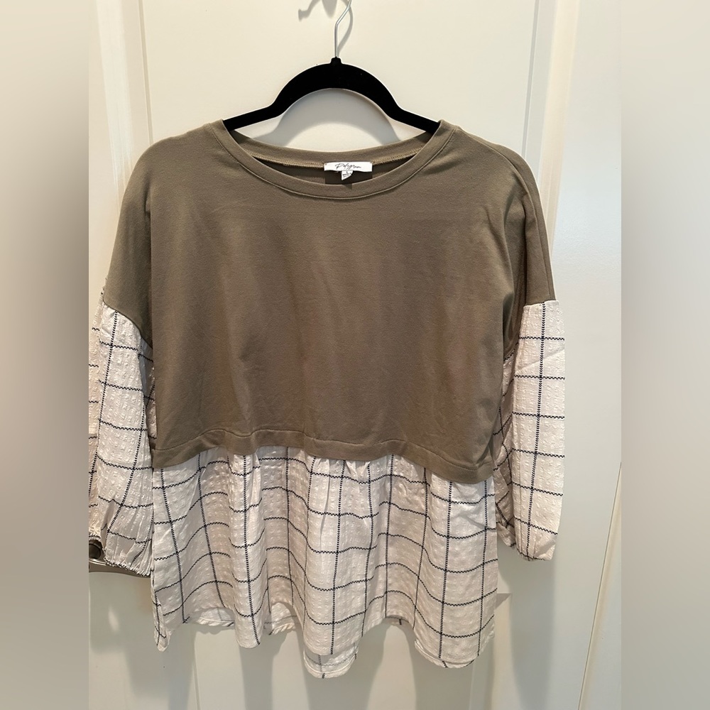 Women’s blouse